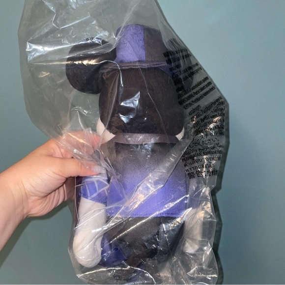 Disney 2022 Halloween Mickey Mouse Haunted Mansion Exclusive 13.75-Inch Plush - Picture 5 of 5